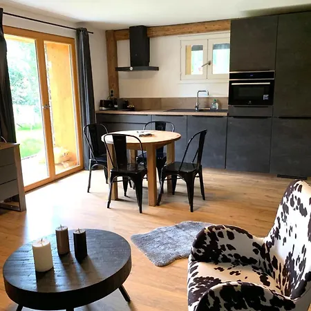 Le Lodge, Pyrenees 2000 - Jardin, Tres Calme, Espace Rangement * Bolquere Pyrenees 2000